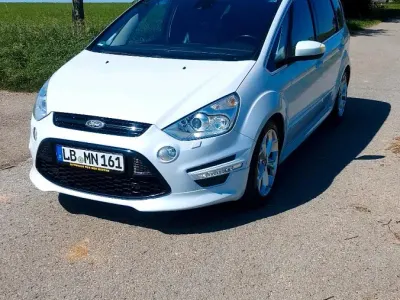 Gebraucht Ford S-MAX Titanium S 200 PS (147 kW) 2011 Weiß Van / Kleinbus