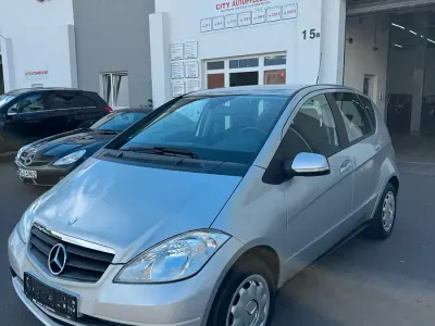 Gebraucht Mercedes A150 95 PS (69 kW) 2009 Silber Kleinwagen