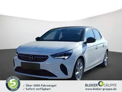 Usata Opel Corsa Elegance 101 CV (74 kW) 2024 Bianco Utilitaria