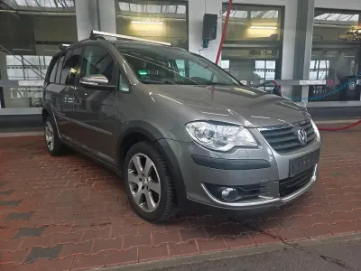 Gebraucht VW Touran Cross 140 PS (102 kW) 2010 Grau Van / Kleinbus
