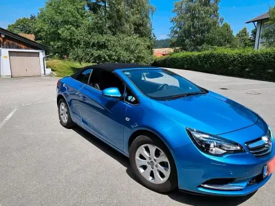 Gebraucht Opel Cascada 170 PS (125 kW) 2017 Andere farben Cabrio