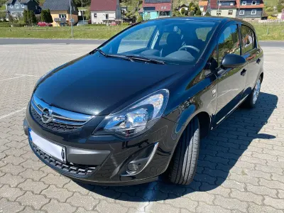 Gebraucht Opel Corsa 120 PS (88 kW) 2014 Schwarz Kleinwagen