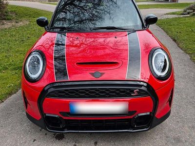 Gebraucht Mini Cooper S Classic 178 PS (130 kW) 2022 Rot Kleinwagen