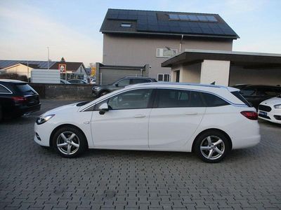 Weiß Gebraucht 2020 Opel Astra Kombi | 8.999 € (Fairer Preis)