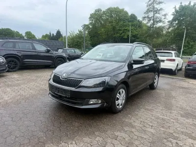 Używany Skoda Fabia Joy 90 KM (66 kW) 2016 Czarny Kombi