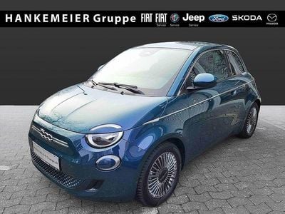 Gebraucht Fiat 500e Style 86 kW (118 PS) 2023 Grün Limousine
