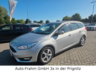 Gebraucht Ford Focus Business Edition 120 PS (88 kW) 2015 Silber Kombi
