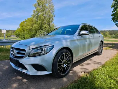 Gebraucht Mercedes C220 194 PS (142 kW) 2020 Silber Kombi