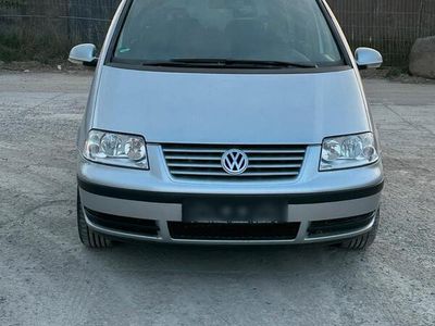 VW Sharan