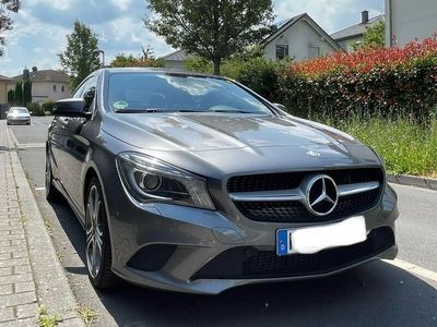 Mercedes CLA180