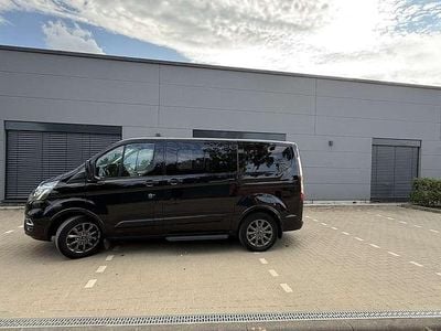 Usata Ford Tourneo Custom Titanium X 185 CV (136 kW) 2020 Nero Furgone