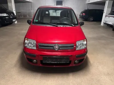 Gebraucht Fiat Panda 60 PS (44 kW) 2009 Rot Kleinwagen