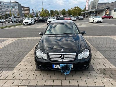 Mercedes C180