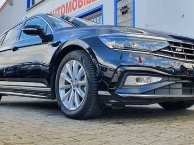 Gebraucht VW Passat Elegance 150 PS (110 kW) 2020 Schwarz metallic Kombi