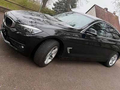 Gebraucht BMW 318 Gran Turismo 150 PS (110 kW) 2017 Schwarz Limousine