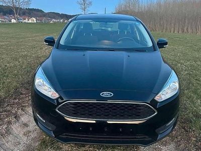 Gebraucht Ford Focus Business Edition 125 PS (91 kW) 2018 Schwarz Kombi
