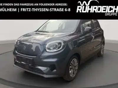 Usata Leapmotor T03 69 kW (95 CV) 2025 Grigio Utilitaria