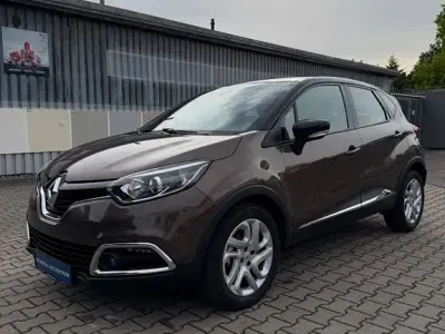 Gebraucht Renault Captur Luxe 120 PS (88 kW) 2015 Braun SUV