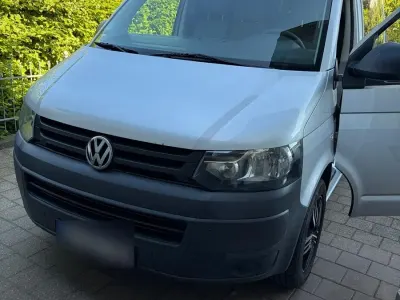 Gebraucht VW T5 140 PS (102 kW) 2013 Silber Van