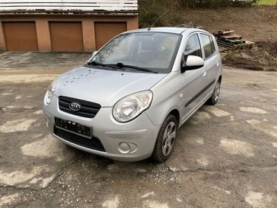 Silber Gebraucht 2009 Kia Picanto LX Kleinwagen | 2.499 € (Etwas zu teuer)