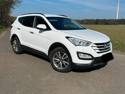 Gebraucht Hyundai Santa Fe 197 PS (144 kW) 2015 Weiß SUV