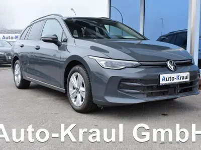 Gebraucht VW Golf VIII Life 116 PS (85 kW) 2024 Delfingrau metallic (metallic) Kombi