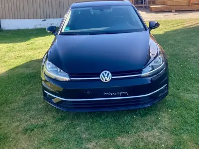 Gebraucht VW Golf VII Join 116 PS (85 kW) 2019 Schwarz Limousine
