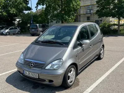 Gebraucht Mercedes A160 Avantgarde 102 PS (75 kW) 2004 Silber Van / Kleinbus