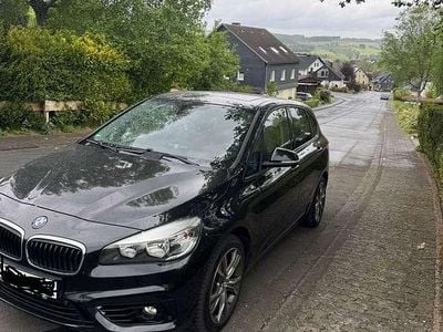 BMW 220