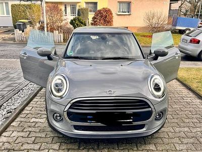 Grau Gebraucht 2019 Mini Cooper Pepper Kleinwagen | 13.999 €