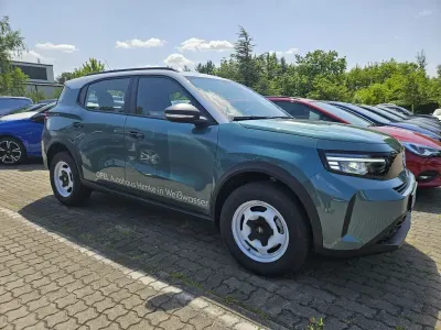 Gebraucht Opel Frontera Edition 136 PS (100 kW) 2025 Khaki grün SUV