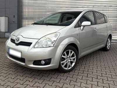 Gebraucht Toyota Corolla Verso Team 129 PS (94 kW) 2008 Silber Van / Kleinbus