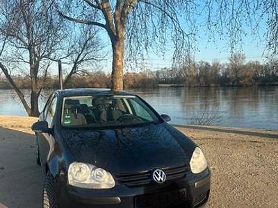 Gebraucht VW Golf V 102 PS (75 kW) 2005 Blau Kleinwagen