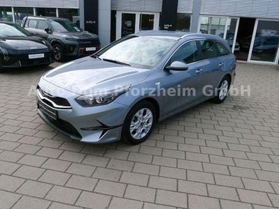 Gebraucht Kia Ceed Sportswagon Comfort 140 PS (102 kW) 2025 Grau Kombi