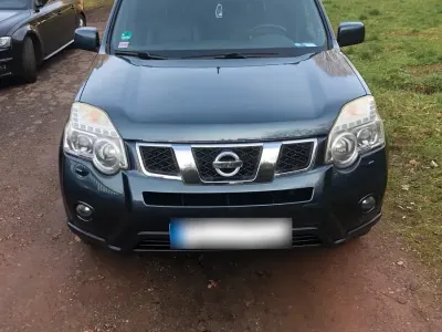 Gebraucht Nissan X-Trail 173 PS (127 kW) 2011 Grau SUV