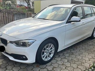 Gebraucht BMW 318 136 PS (100 kW) 2017 Weiß Kombi