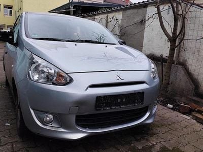 Gebraucht Mitsubishi Space Star 71 PS (52 kW) 2013 Grau Van / Kleinbus