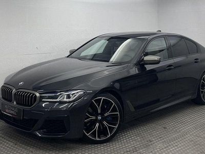 Gebraucht BMW M550 Shadowline 530 PS (389 kW) 2022 Grau Limousine