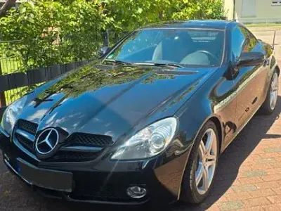 Gebraucht Mercedes SLK200 AMG line 184 PS (135 kW) 2010 Schwarz Cabrio