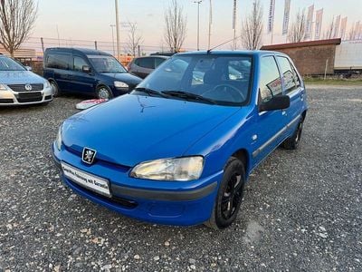 Gebraucht Peugeot 106 Style 60 PS (44 kW) 2002 Blau Kleinwagen