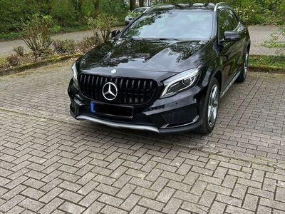 gebraucht Mercedes GLA200 AMG Line AMG Line