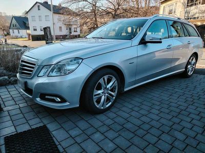 Gebraucht Mercedes E350 231 PS (169 kW) 2010 Silber Kombi