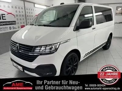 Gebraucht VW Caravelle Trendline 150 PS (110 kW) 2021 Weiß Van