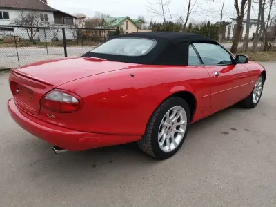Second-hand Jaguar XKR S 363 CP (266 kW) 2000 Roșu Cabrio