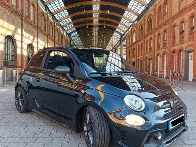 Gebraucht Abarth 595 Competizione 179 PS (131 kW) 2021 Schwarz Cabrio