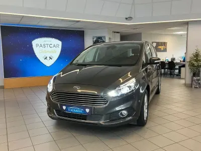 Używany Ford S-MAX Titanium 179 KM (131 kW) 2018 Szary Minivan