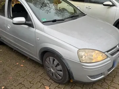 Gebraucht Opel Corsa 60 PS (44 kW) 2005 Grau Kleinwagen