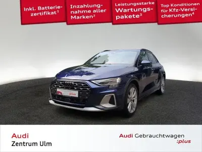Gebraucht Audi A3 Ambiente 204 PS (150 kW) 2025 Navarrablau metallic (metallic) Limousine
