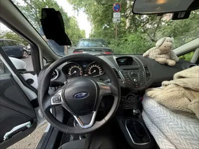Gebraucht Ford Fiesta 80 PS (58 kW) 2014 Kleinwagen