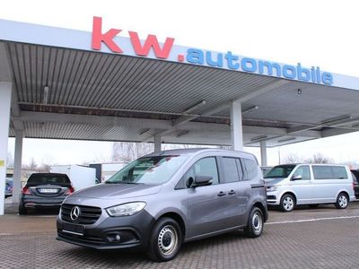 Gebraucht Mercedes Citan 110 95 PS (69 kW) 2022 Lackfarbe chromitgrau metallic Kombi